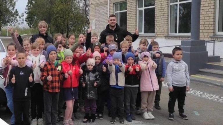 Поліціянти провели для дітей Олександрівської громади урок із безпеки