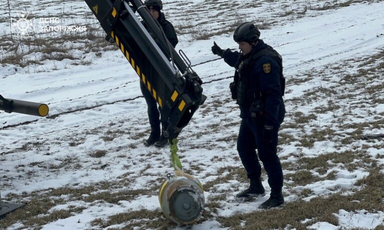 На Запоріжжі сапери ДСНС знищили залишки дронів і касетні боєприпаси