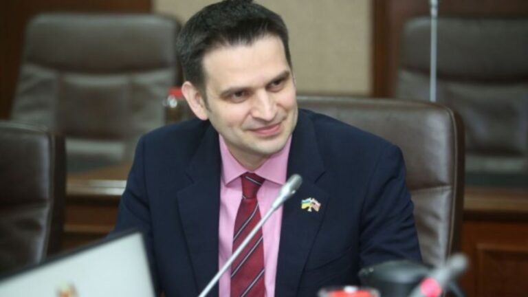 Зеленський призначив Олександра Нечитайла послом України в Китаї