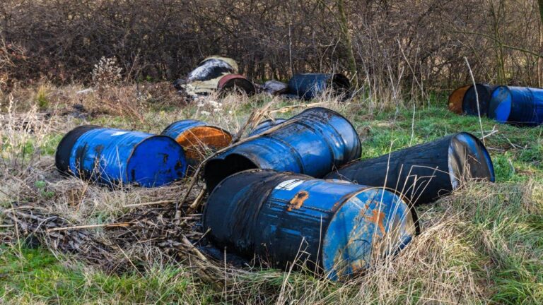 Тонни небезпечних хімікатів часів СРСР виявлено на Миколаївщині
