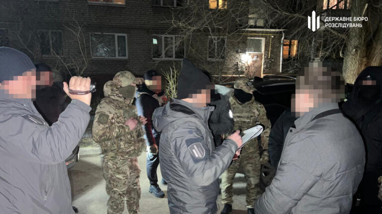 Дезертирство під ключ: запорізький адвокат допомагав військовим піти у СЗЧ