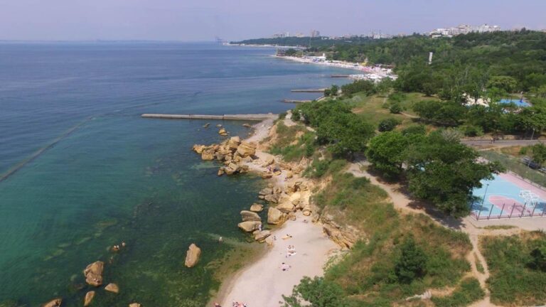 В Одеській області готуються до офіційного відкриття пляжів