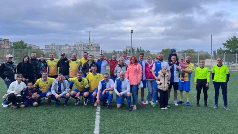 У Миколаєві на благодійному футбольному матчі зібрали кошти на лікування хлопчика