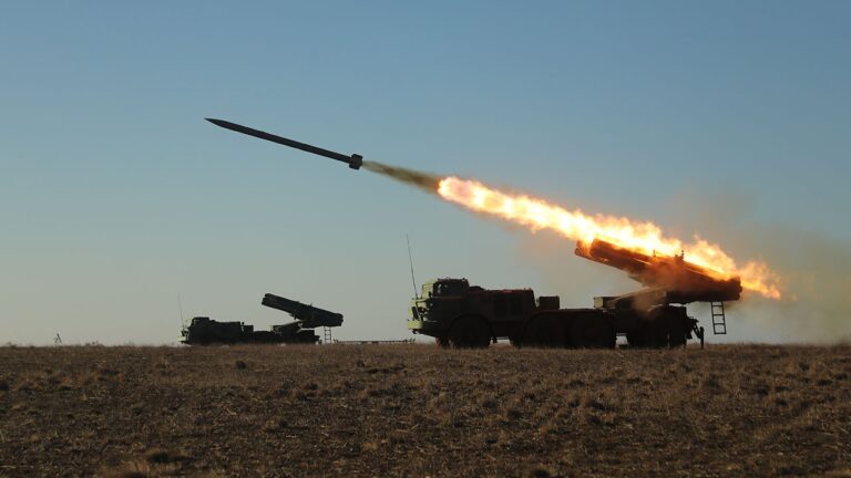 За добу від російських обстрілів загинуло троє людей, ще шестеро поранені
