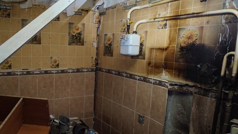 У Миколаєві стався вибух газу в п’ятиповерхівці – постраждала жінка, евакуйовано 25 осіб