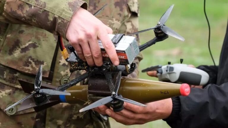 Минулого тижня ворог запустив на правобережну Херсонщину близько 2 тис БПЛА