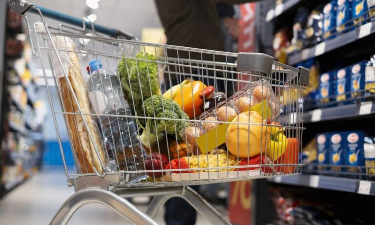 У Запоріжжі подорожчали продукти та алкоголь