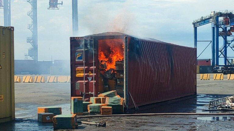 Росія вдарила по Одесі балістичними ракетами