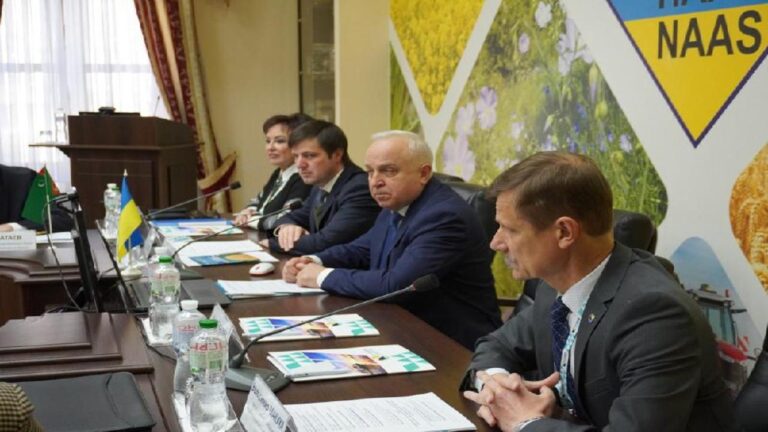 Бізнес і наука об’єднуються для створення індустріальних парків на Херсонщині