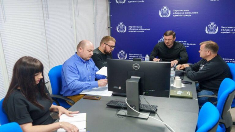 Допомога громадам Херсонщини: результати роботи обговорили в ОВА