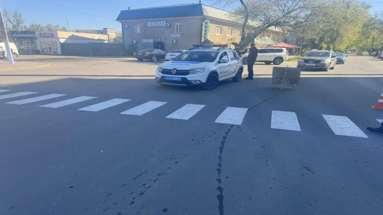 На Одещині поліціянтка на авто збила дівчинку: батька дитини відправили до ТЦК