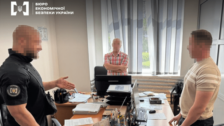 Привласнення майже 4 млн грн на укриттях для шкіл: п’ятьом особам повідомлено про підозру