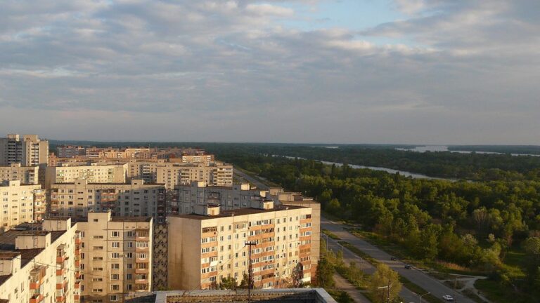 Влада Запоріжжя планує перейменувати Комунарський район міста