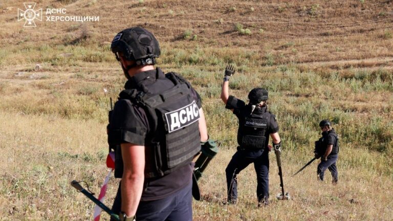 На Херсонщині знешкодили понад 62 тис вибухонебезпечних предметів