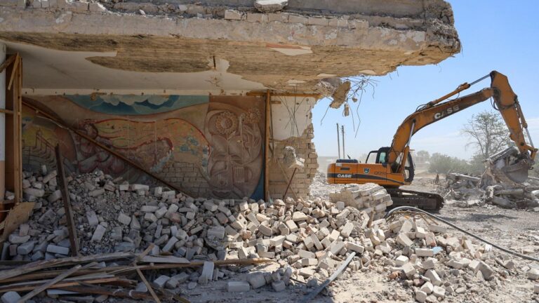 Як на Херсонщині реалізують ініціативу ПРООН із розчищення завалів після бойових дій