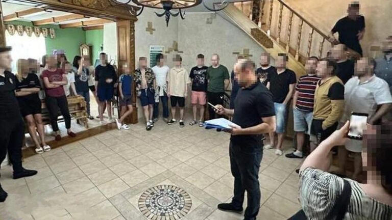 В Одесі викрили фіктивний реабілітаційний центр, де утримували людей проти їхньої волі