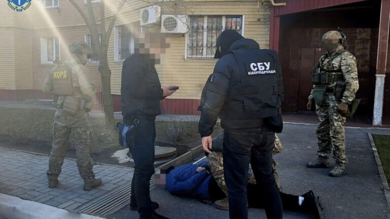 У Запоріжжі судитимуть міжнародне угруповання криптовалютних шахраїв