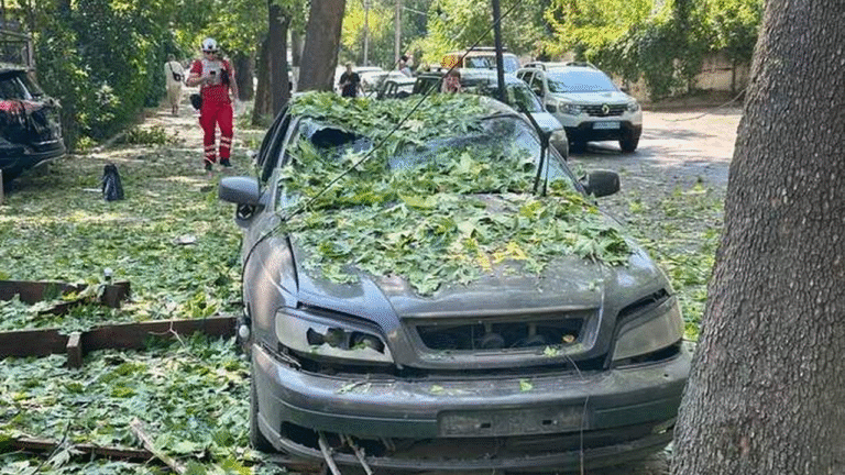 Ранкова атака дронами в Миколаєві: пошкоджено будинки та постраждали люди