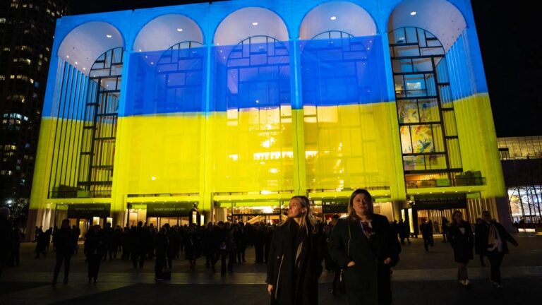 Метрополітен-опера представить оперу про викрадених Росією українських дітей