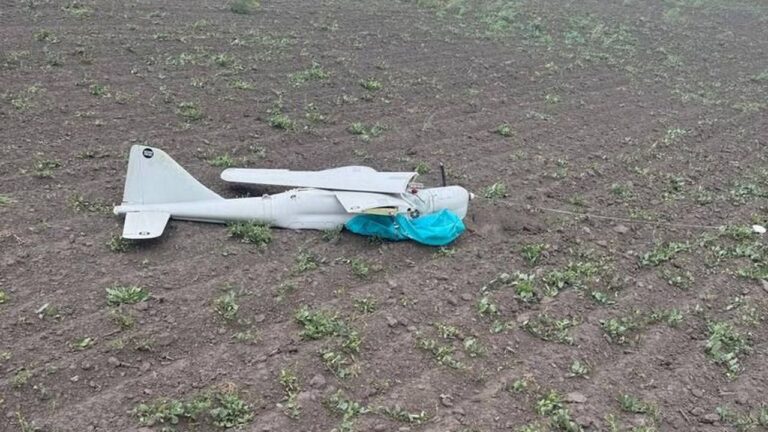 Фермер із Херсонщини сплачує податки за землі, які не може обробляти через обстріли