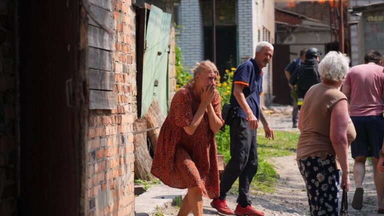 Російські безпілотники вдарили по центру Запоріжжя
