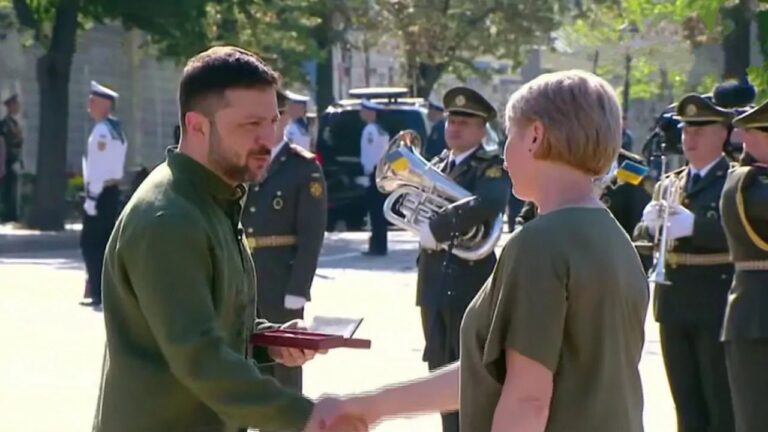 Старосту з Херсонщини Ніну Губарь нагородили орденом “За заслуги”
