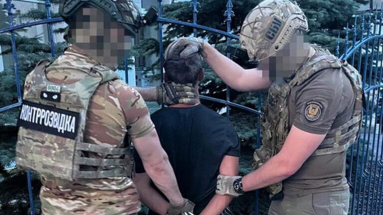 Двоє російських агентів намагалися підірвати ТЦК у Миколаєві