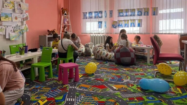 У Львові запрацював центр підтримки “Вільні разом” для переселенців з Херсонщини