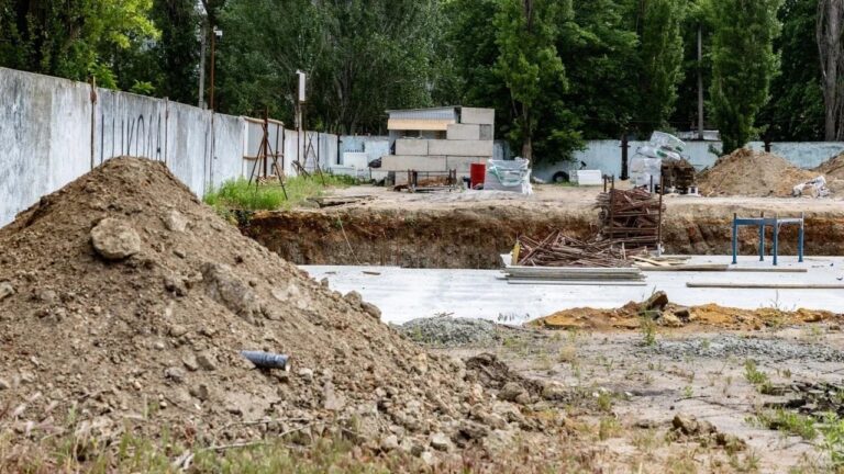 До початку навчального року у Херсоні не відкриють жодну із “підземних шкіл”