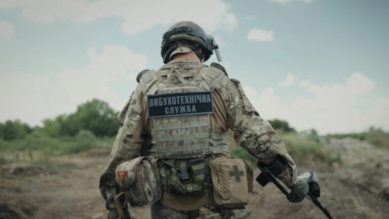 Вийшов документальний фільм про саперів, які розміновували Херсонщину