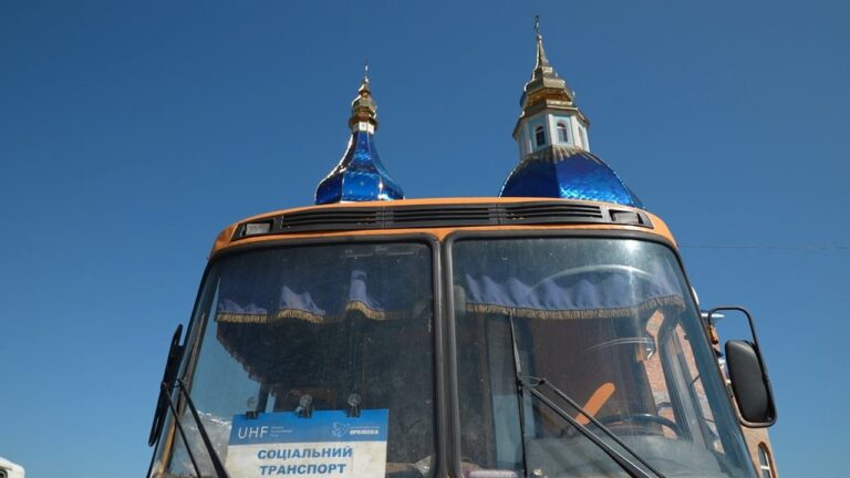 У прифронтовому районі на Запоріжжі тимчасово не працюватиме соціальний транспорт