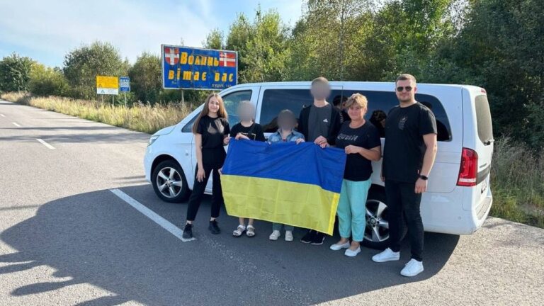 30 тис грн для дітей, які повернулись з тимчасово окупованої Херсонщини, Росії та Білорусі