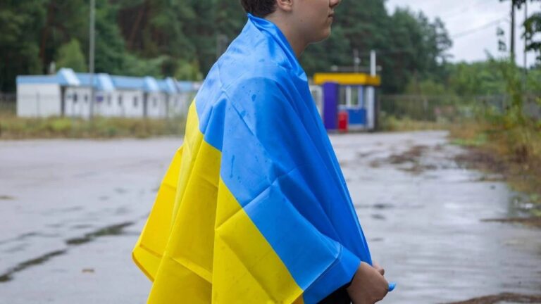 На Батьківщину повернувся вихованець Олешківського інтернату Херсонщини та ще троє дітей