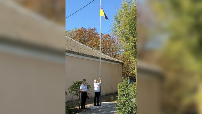 У Херсонському районі урочисто відзначили День Прапора та День Незалежності України