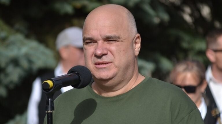 Депутати Південноукраїнська знову відмовилися поновити заступника мера на посаді