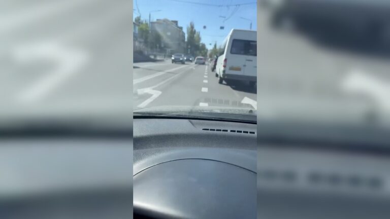 У Миколаєві нова розмітка на вулиці Генерала Алмазова викликала обурення водіїв