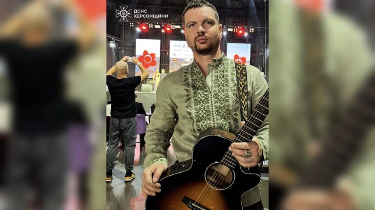 Херсонський рятувальник переміг на фестивалі сучасної пісні