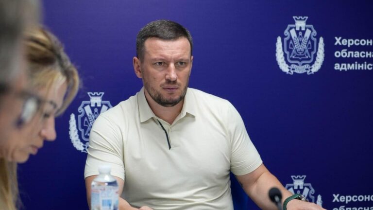 Росія продовжує засипати Херсонщину мінами-пелюстками