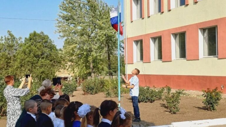 Окупанти запустили 8 шкіл у так званому Каланчацькому окрузі