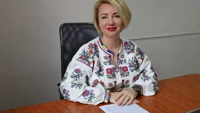 Заступниця директора “Миколаївоблтеплоенерго” за вісім місяців отримала 700 тис грн зарплати