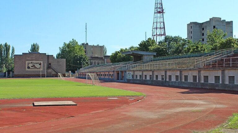Окупанти заявили про реконструкцію спортивної бази “Колос” у Скадовську