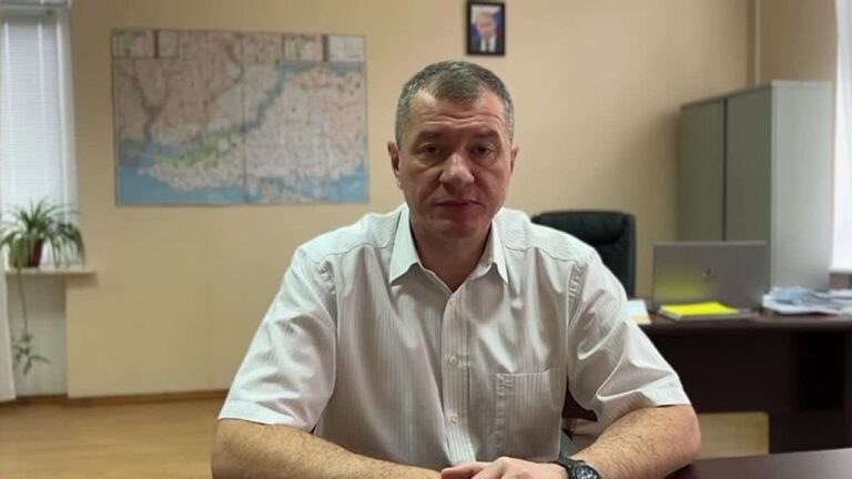 Колишнього очільника окупаційного “уряду” Херсона Єлісєєва заочно засудили до 12 років