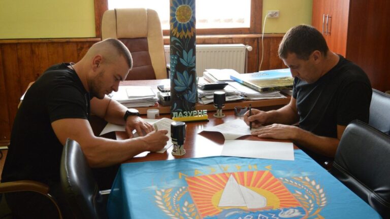 Громади Херсонщини приєднуються до національного проєкту “Пліч-о-пліч”