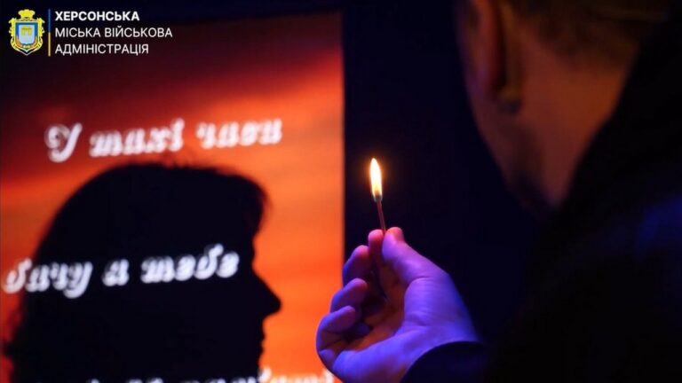 У Херсоні відбулася прем’єра музичної моновистави “Мій нік IvAZOVsky”