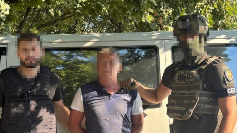 СБУ ліквідувала агентурну групу ФСБ, яка наводила удари по Херсонщині