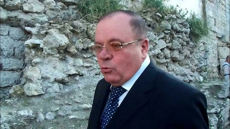 Експредставника Президента в Криму Леоніда Жунька засудили до 11 років за держзраду