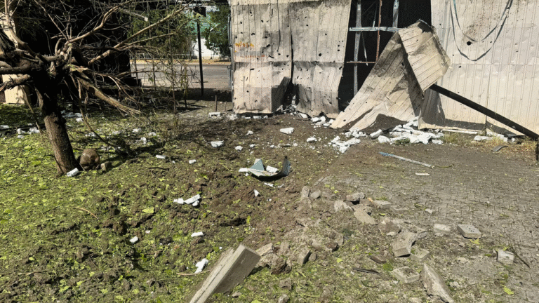 70-річний житель Білозерки постраждав під час нічного обстрілу