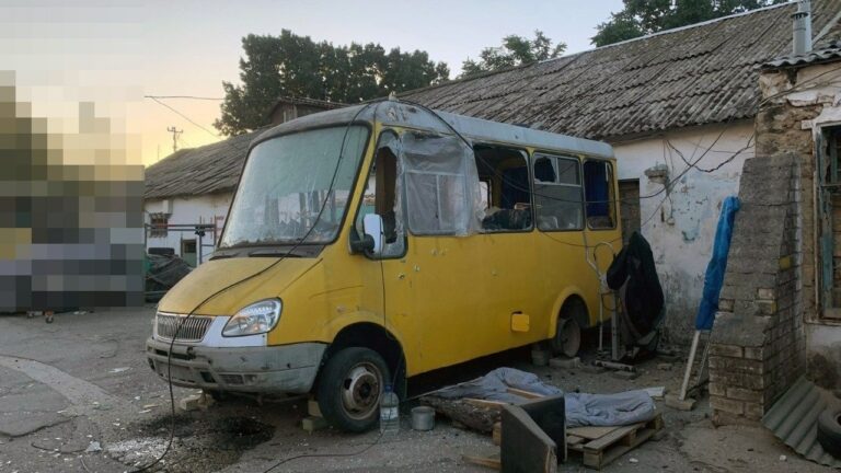Росіяни атакували Херсонщину: є загиблі та поранені серед цивільних і силовиків