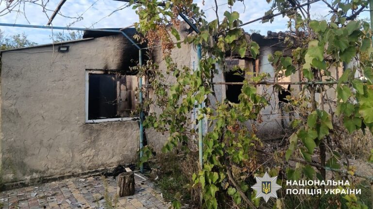 Ворожі обстріли Херсонщини: загинули 3 людини, серед поранених – дитина