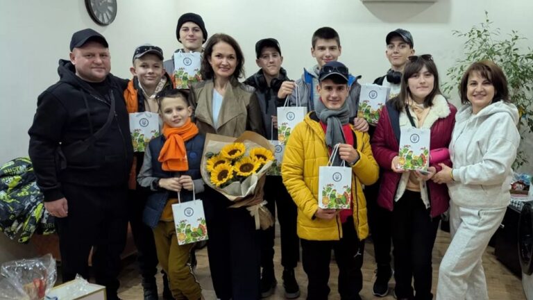 До України повернулися діти, яких під час окупації вивезли з Миколаївщини